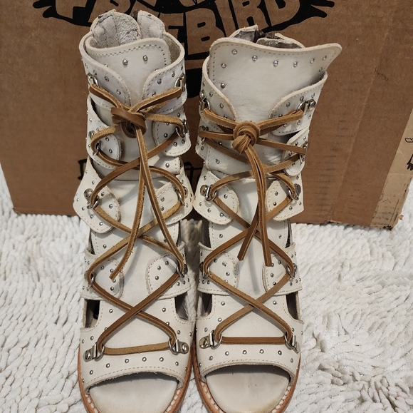 Freebird "Brandy" Size 8 - Picture 2 of 8